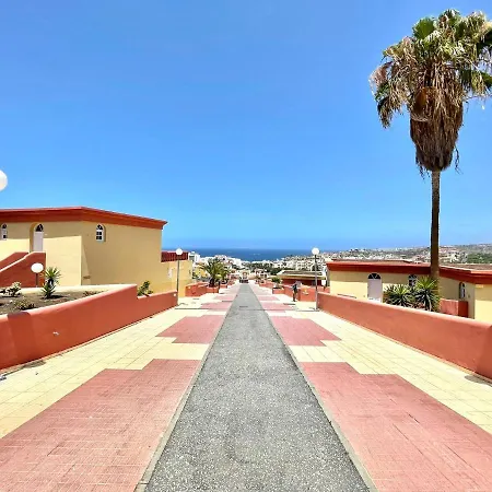 Apartament With Pool In Tenerife South *
